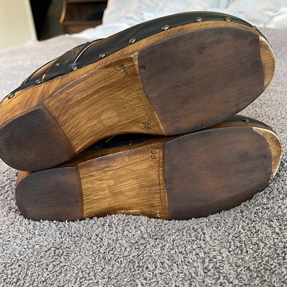Eric Michael Clogs - Picture 6 of 8
